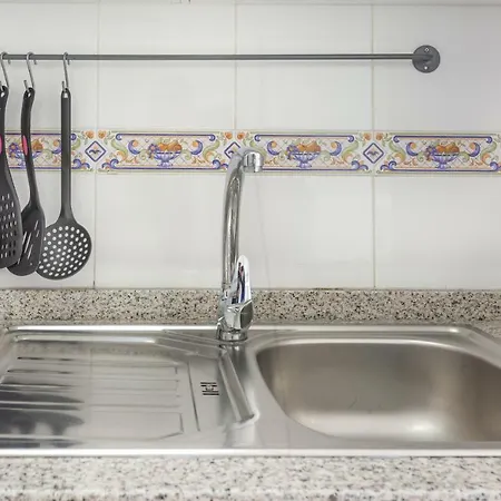 Myramar Premium Center *